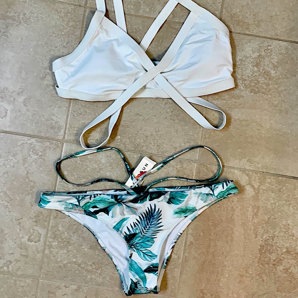 LA Hearts Jungle Tropical Strappy Bikini